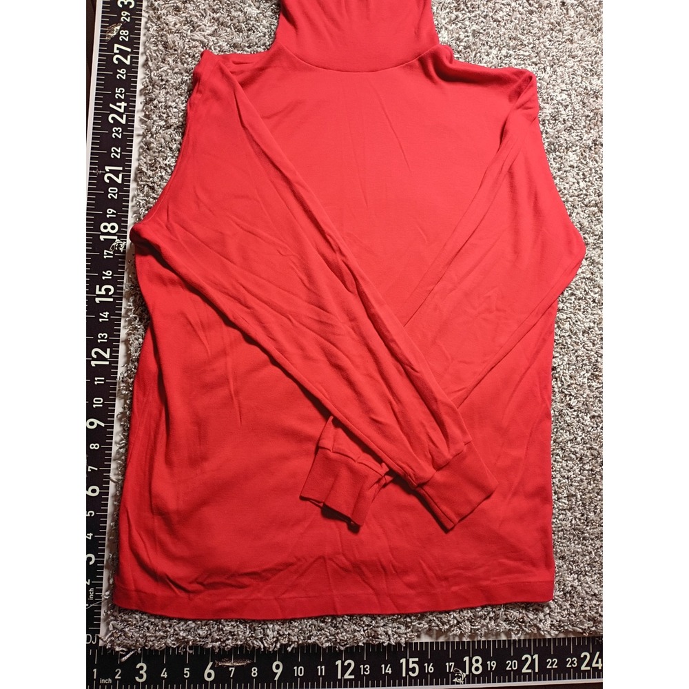 Solid Red Long Sleeve Turtleneck Top with Ribbed Cuffs